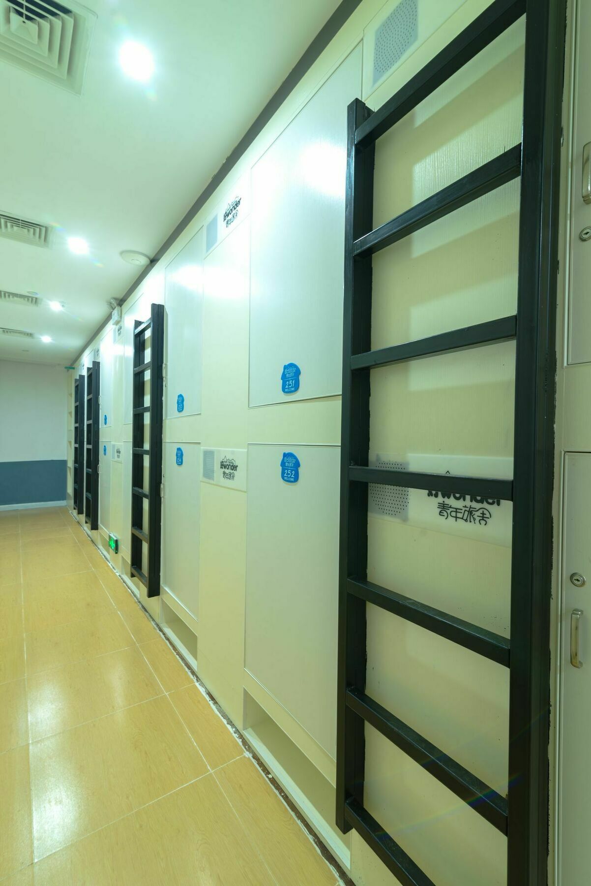 Wonder Youth Hostel หนานหนิง ภายนอก รูปภาพ